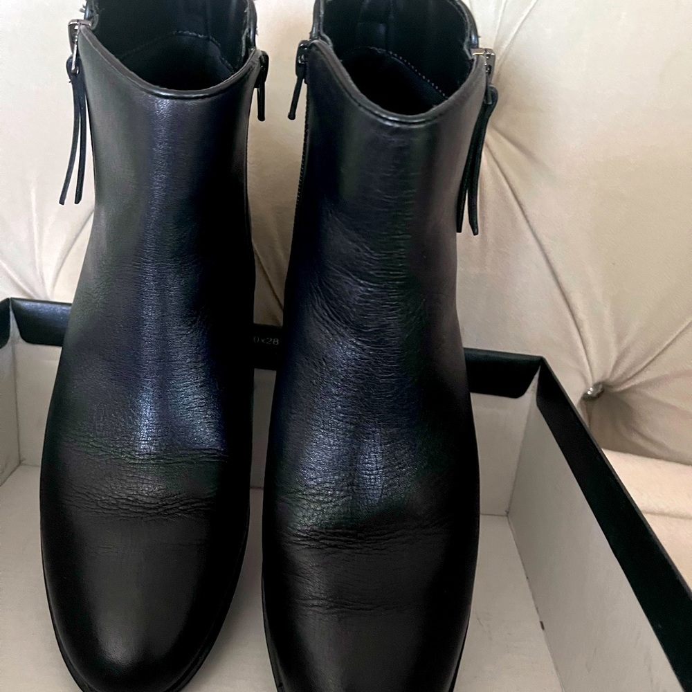 Ladies ankle boots